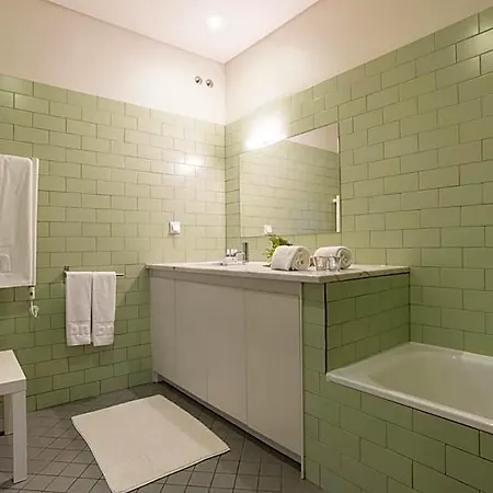 Lägenhet Bnapartments Trindade Oporto