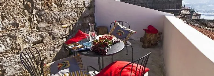 三一公寓酒店 * 波尔图